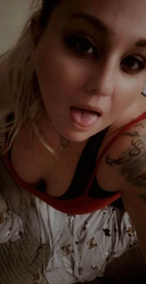 Blonde MILF hungry for cock image 2