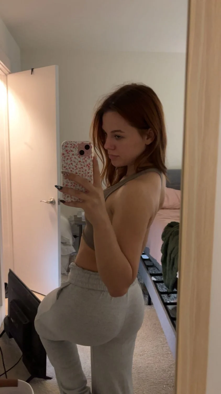 Just a college girl with a dirty mind main image