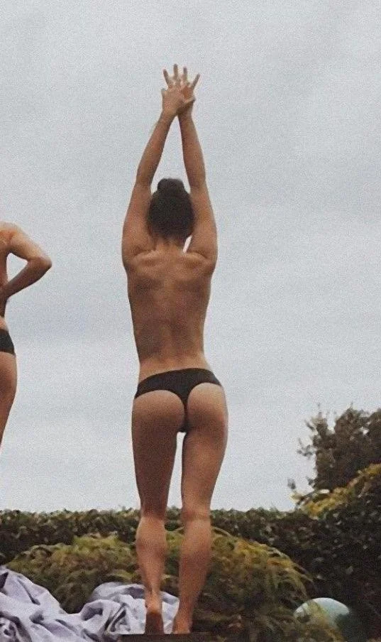 Maisie Williams (Arya Stark) leaked nudes. image 8