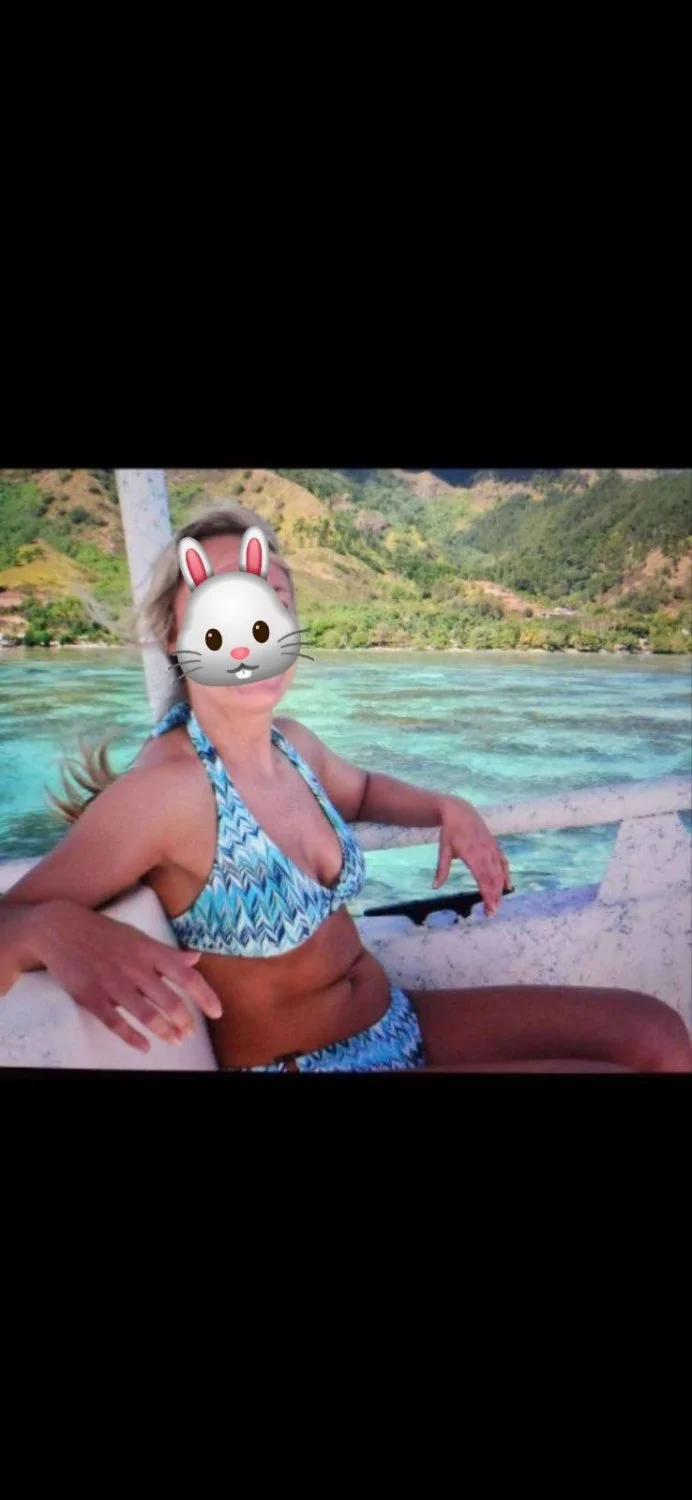Hotwife leaked by husband image 3