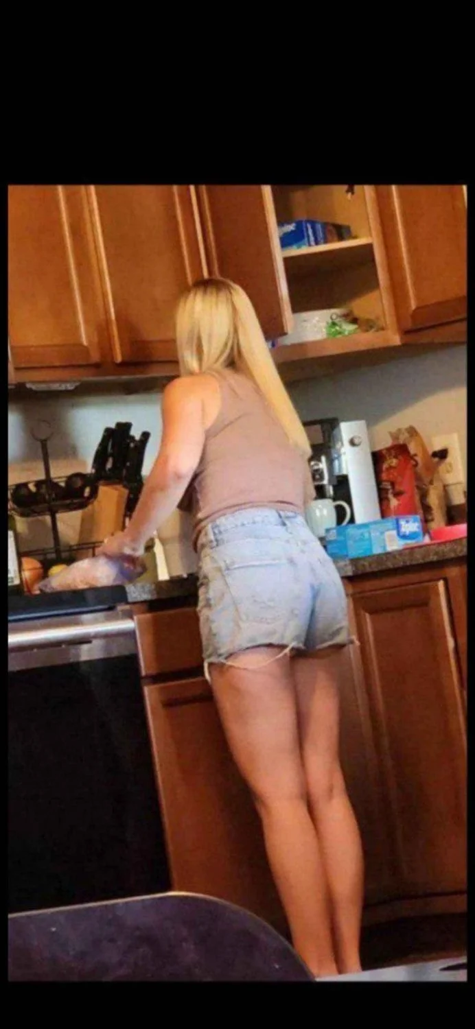 Hotwife leaked by husband image 4