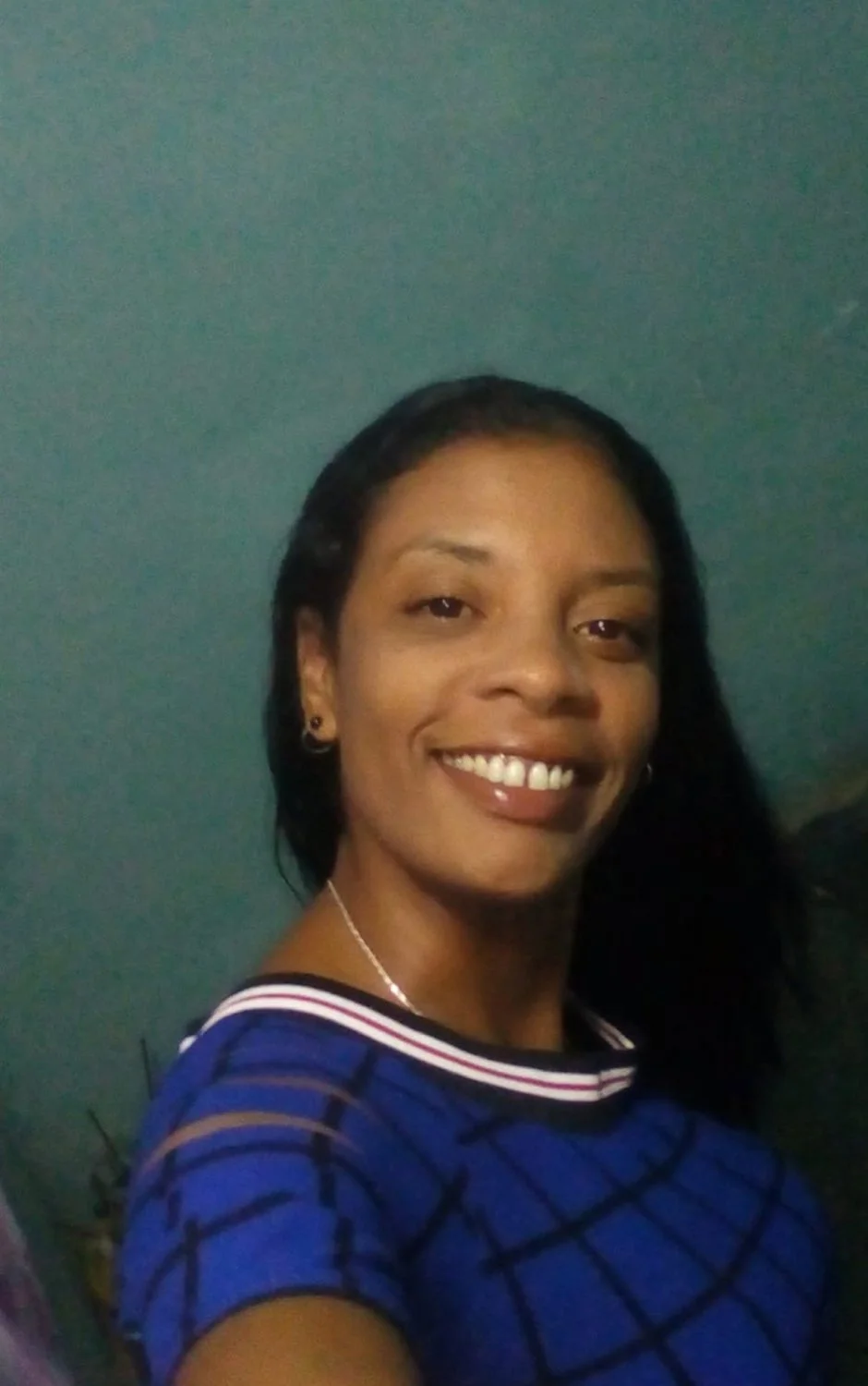 LINDA TARDE A TODOS BESOS DE SU PUTA CUBANA KENYA LEYVAS COMENTEN MIS FOTOS MANDEN MENSAJE SUCIOS main image