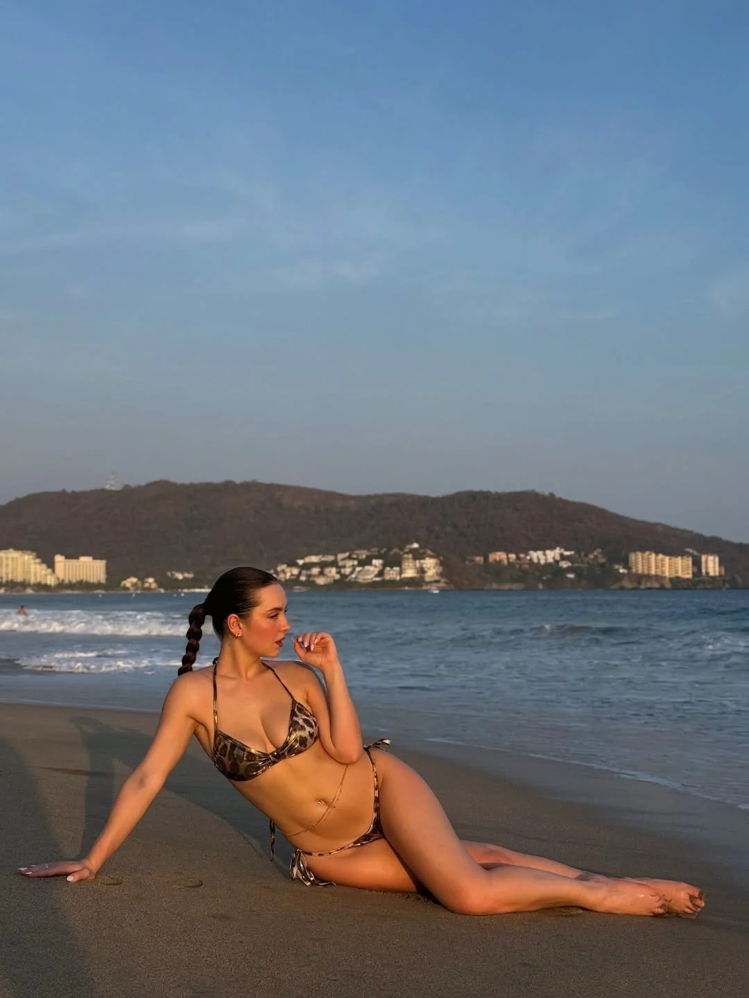 Ale Ivanova (La Rusia Latina) image 6