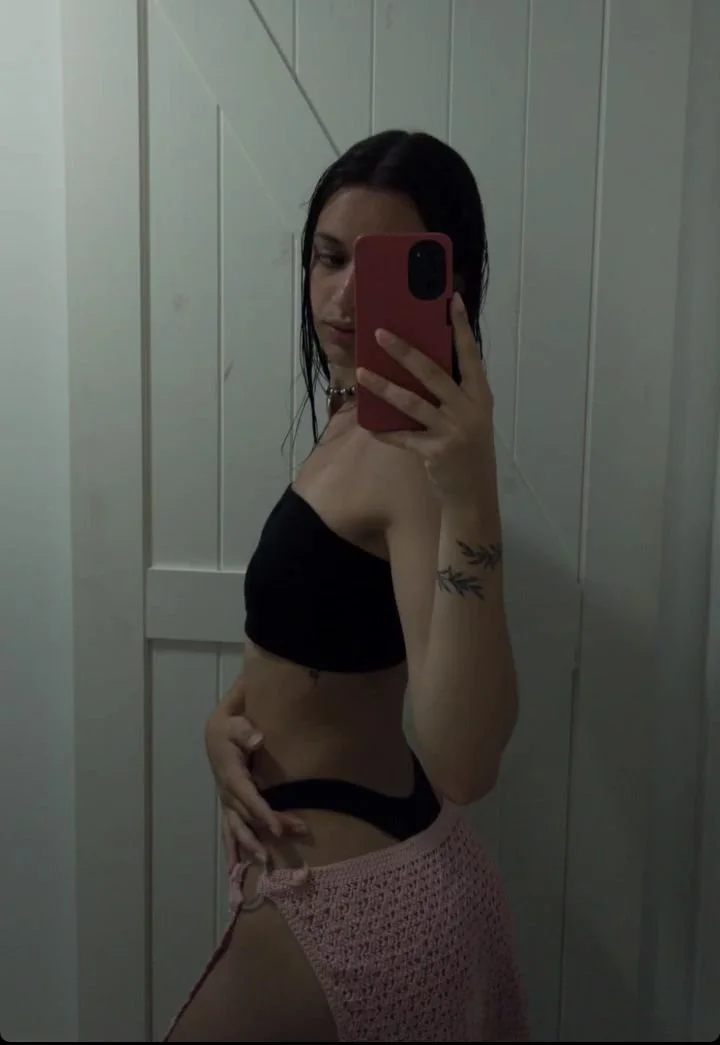 Pendeja misionera culona🍑🫦 image 5