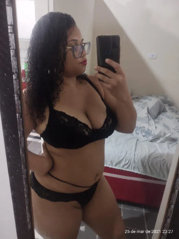 Namorada morena rabuda foi vazada dando para o namorado image 3