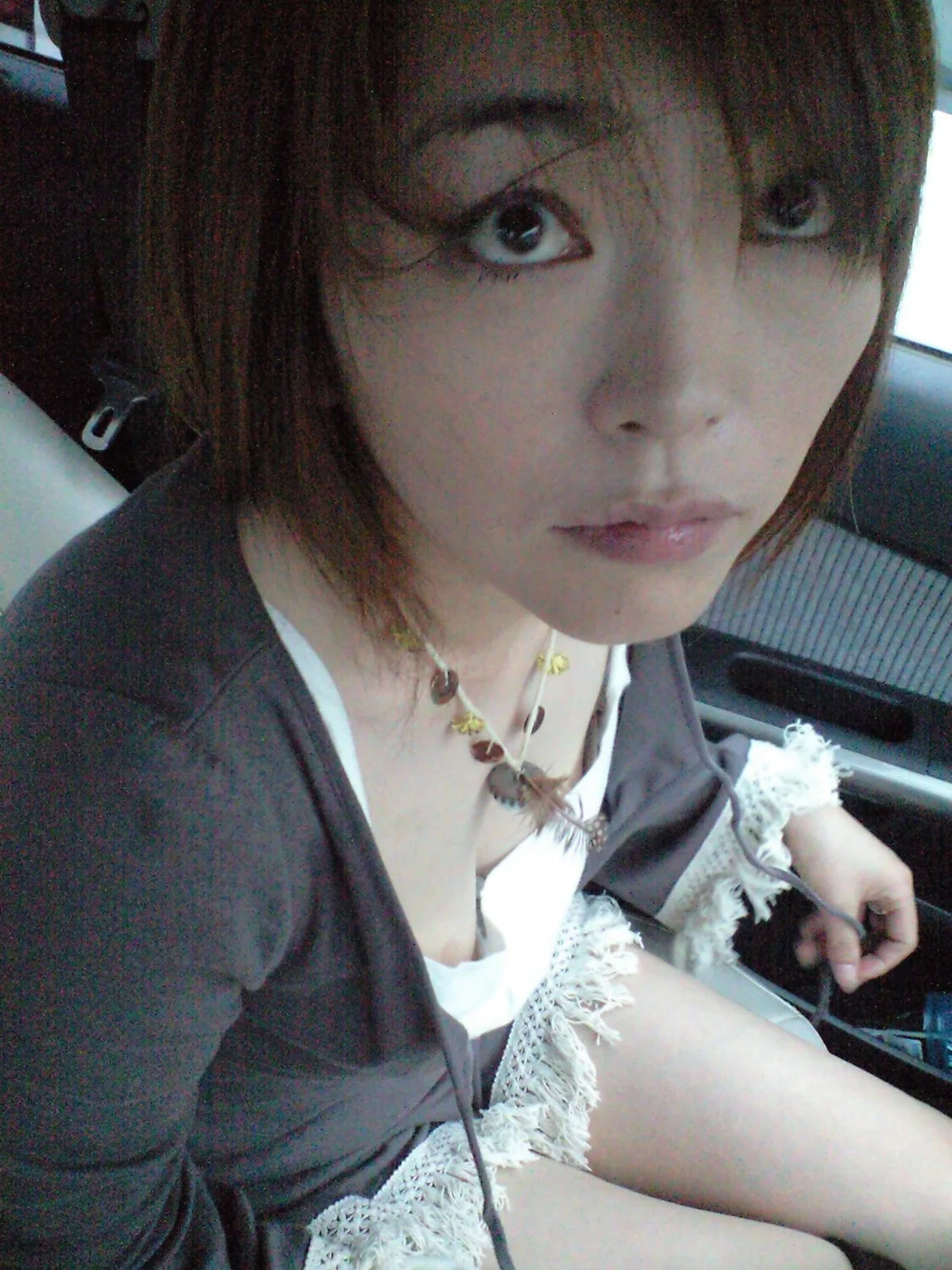 Japanese amateur milf 44 image 4