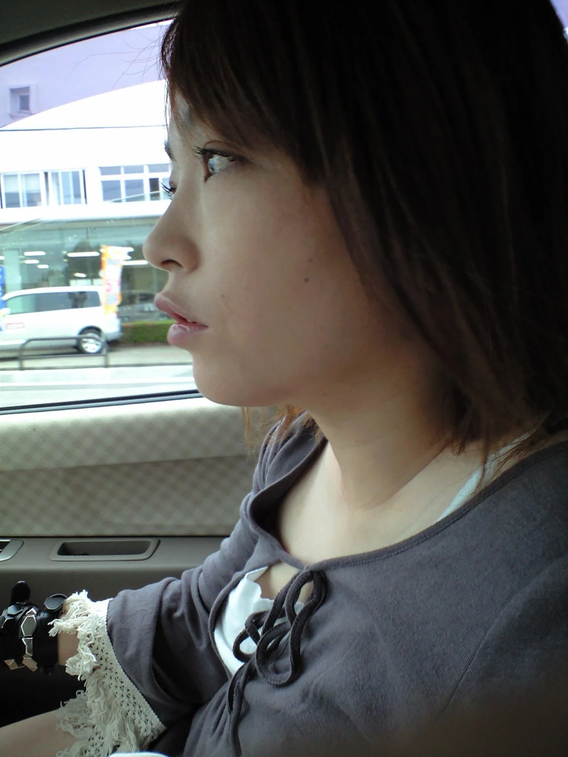 Japanese amateur milf 44 image 5