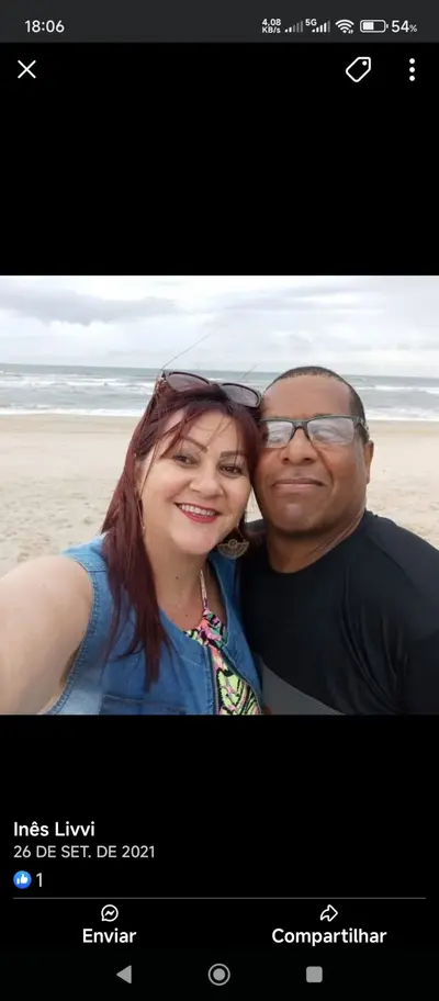 Coroa sapeca se prostituindo cover image