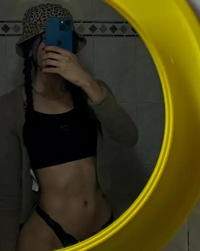 gymgirl delgada cover image