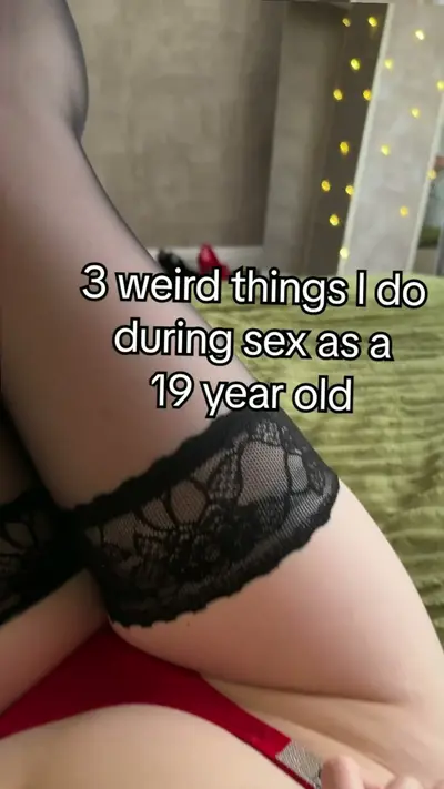 🔞 perfect ass sexy slut grinding shaved pussy nude 🍑💦 OF cover image