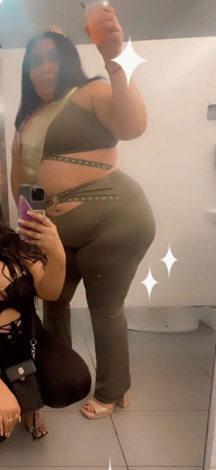 Big Ass chubby latina 🍑 image 10