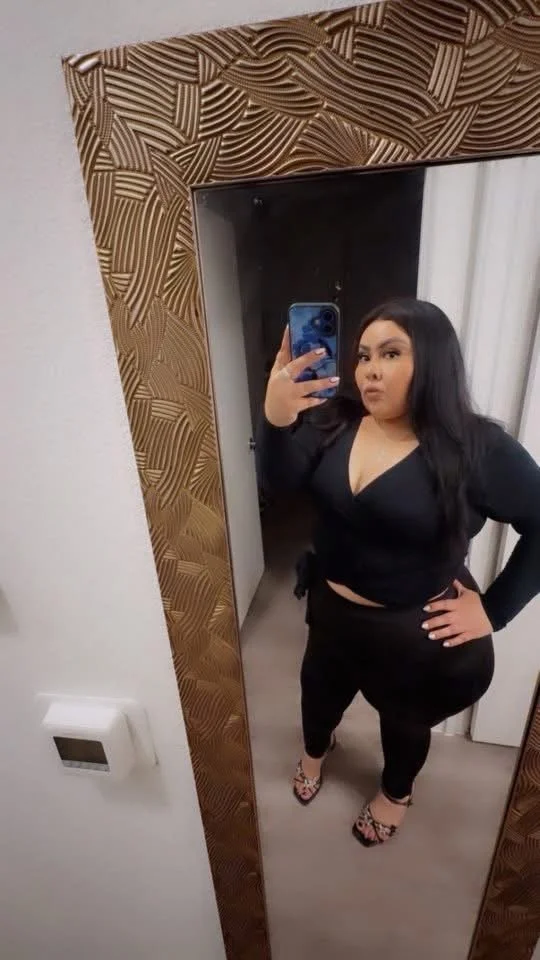 Big Ass chubby latina 🍑 image 3
