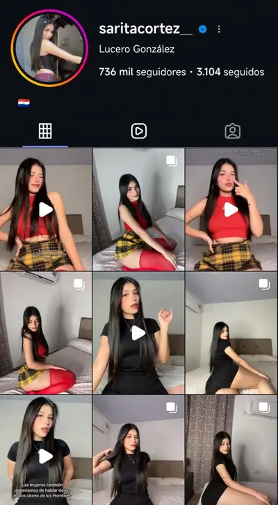 Saritacortez_1 buenísima paraguaya chupando dildo cover image