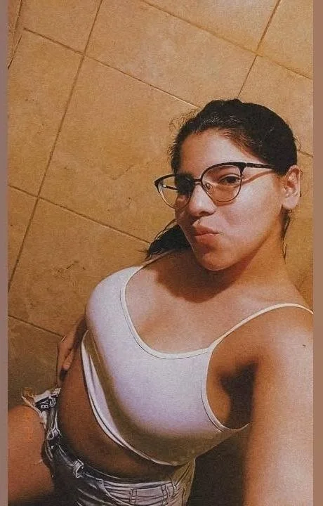 Pendeja argentina muy trola image 33