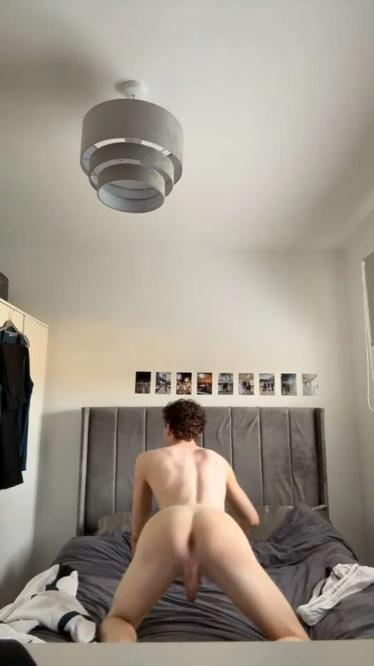 Liverpool Louis 18 yo Twink image 3