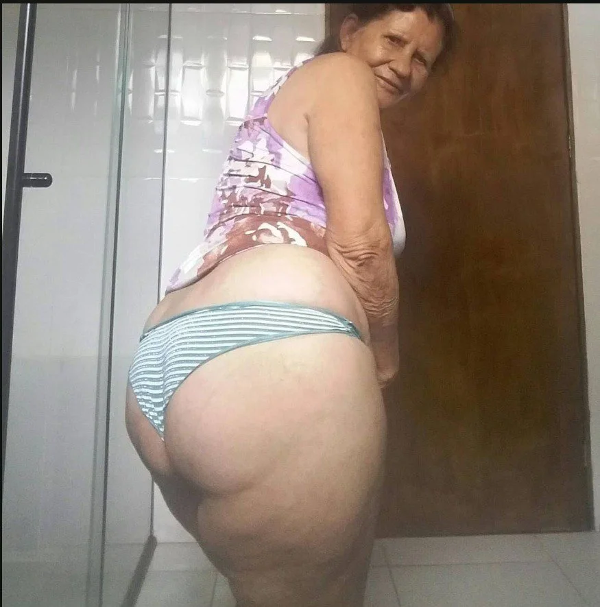 Elisa Jeronimo image 12