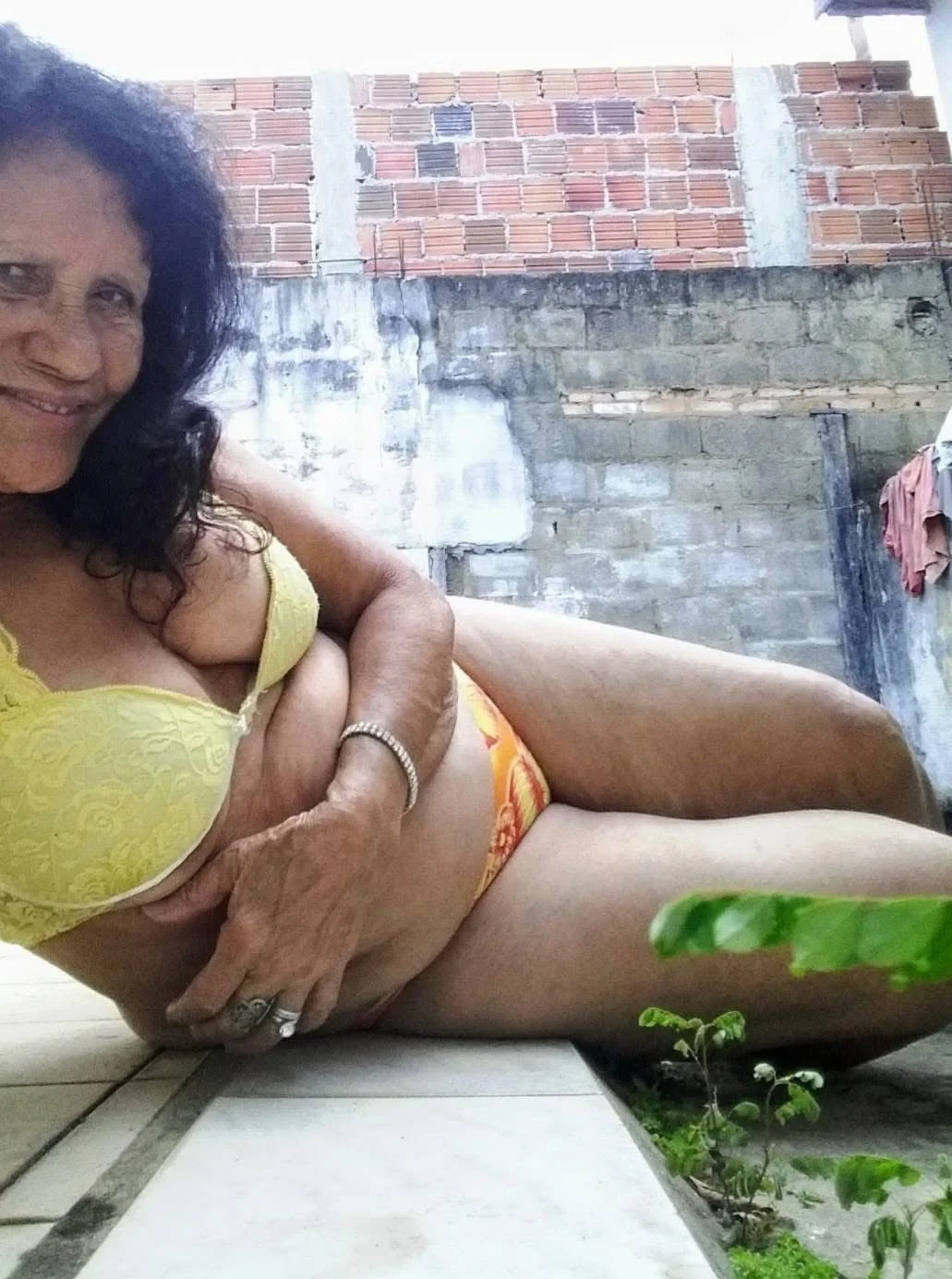 Elisa Jeronimo image 2
