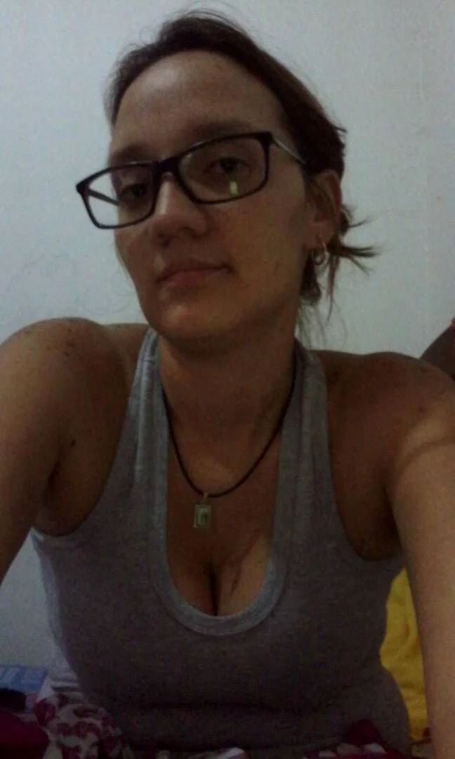 Beatriz RG una sexy milf española image 3