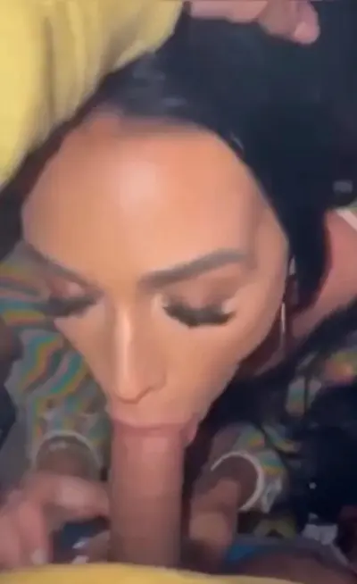 Public blowjob in the club cover image