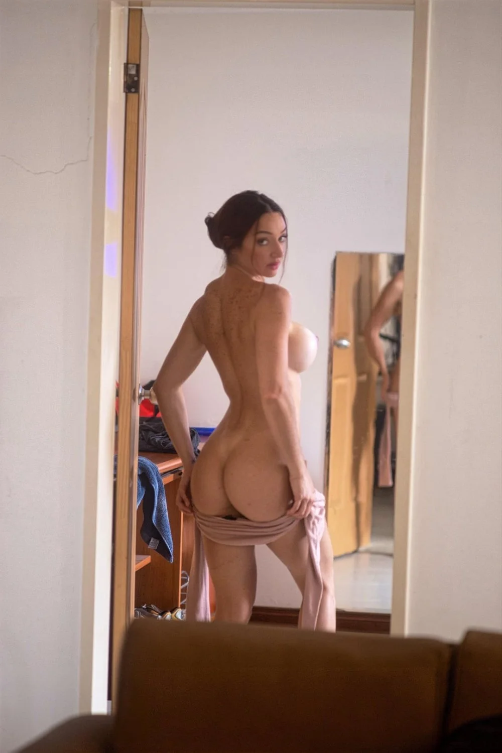 Kris Boudoir image 26