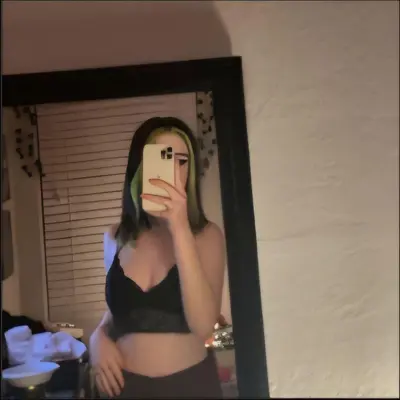 Absolute Slut, triggered her ex with nudes while at work. She's addicted to attention, let's give it cover image