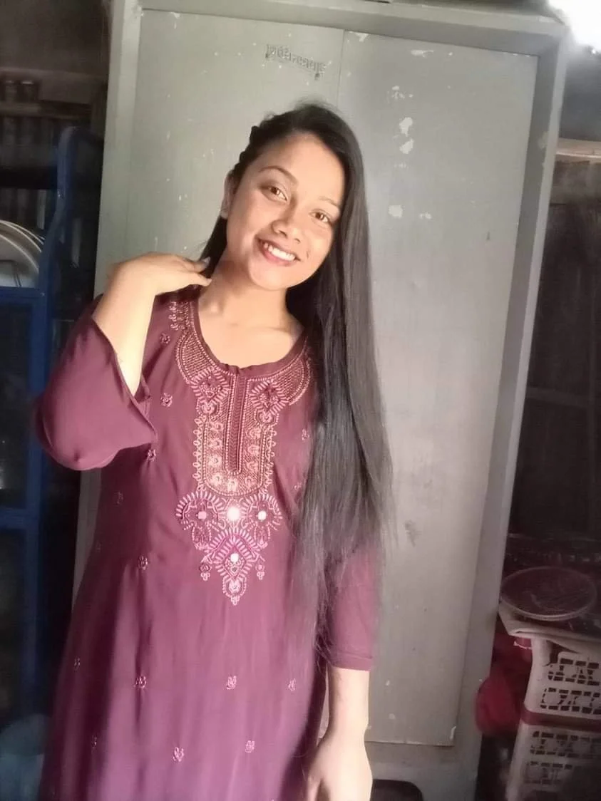 Desi college girl new leak and photos. image 9