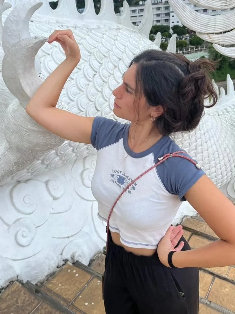 Elisa G. image 8