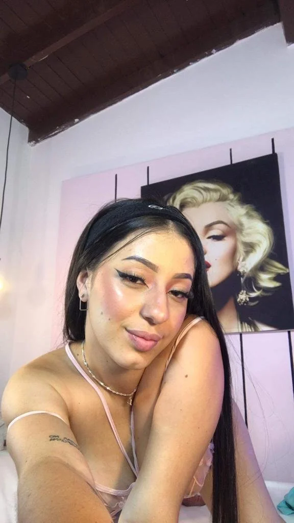 Cute Colombian Slut image 4