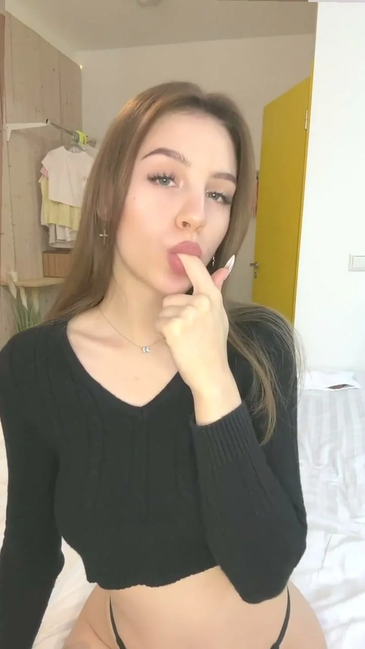 🔞 Wild dirty natural tits nude pussy eating wet 💦🍑 Exclusive OF main image