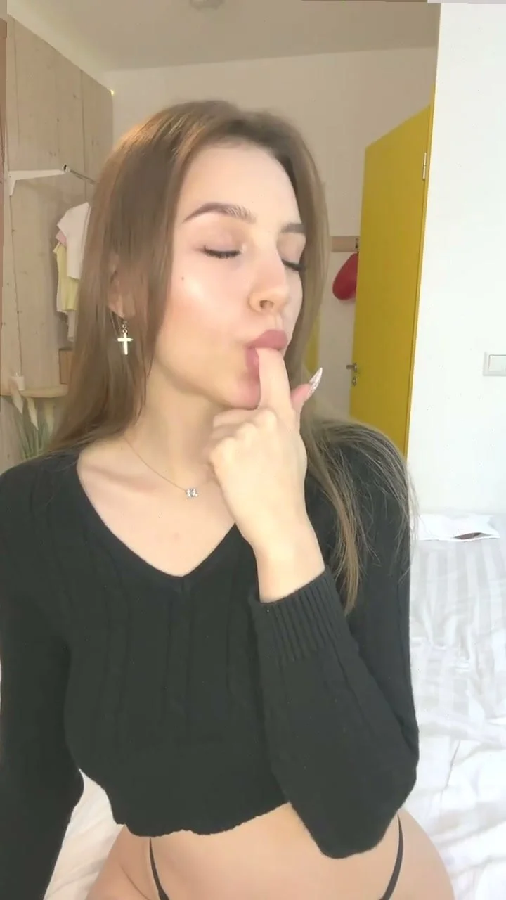 🔞 Wild dirty natural tits nude pussy eating wet 💦🍑 Exclusive OF image 3