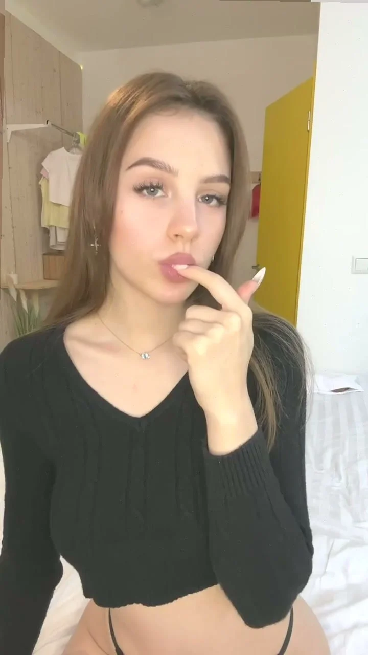 🔞 Wild dirty natural tits nude pussy eating wet 💦🍑 Exclusive OF image 5