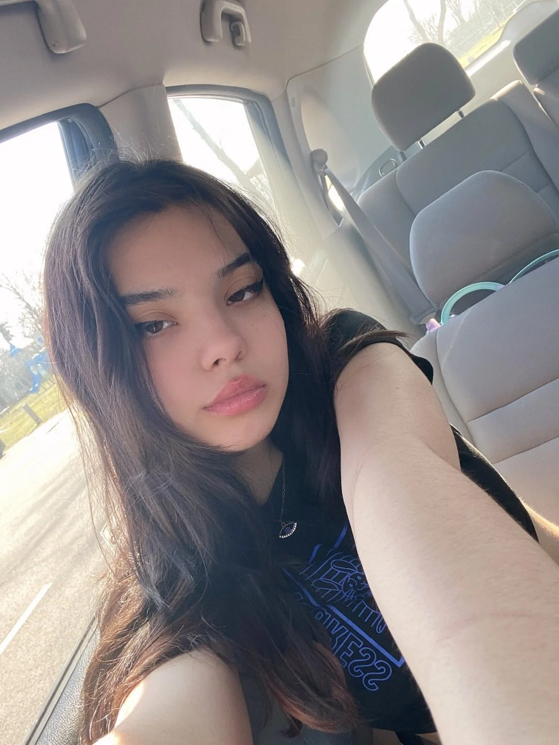 Petite Latina ex exposed image 3