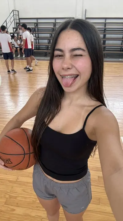 Latina highschool teen fat ass leaked cover image