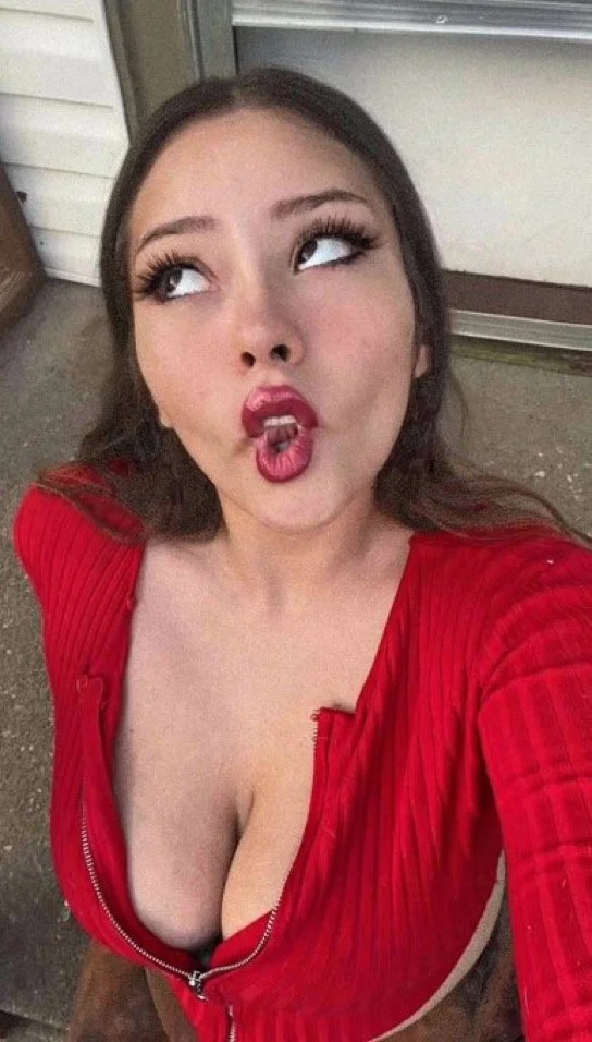 beautiful thick latina image 25
