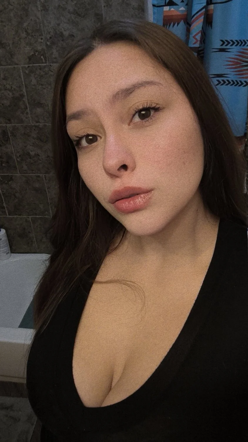 beautiful thick latina image 3