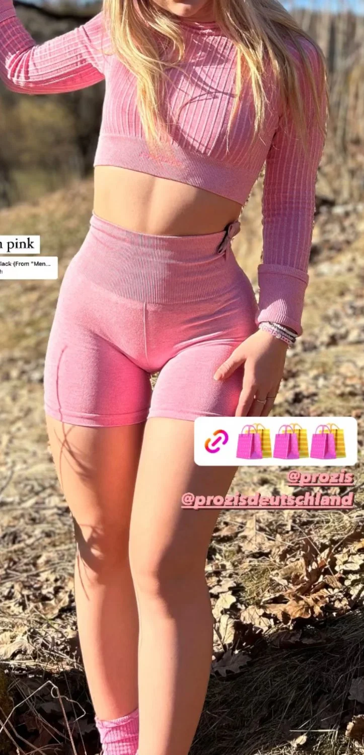 Morena modelo delícia image 39