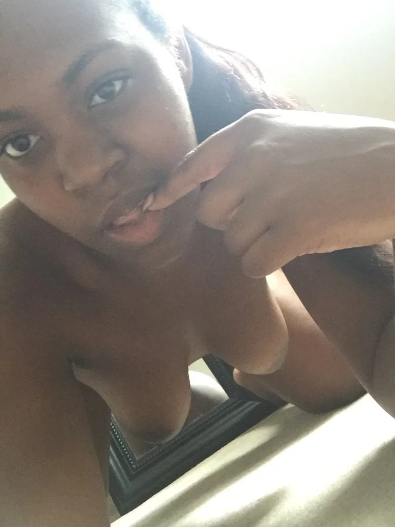 Hot Chubby Black Girl Submitted image 8
