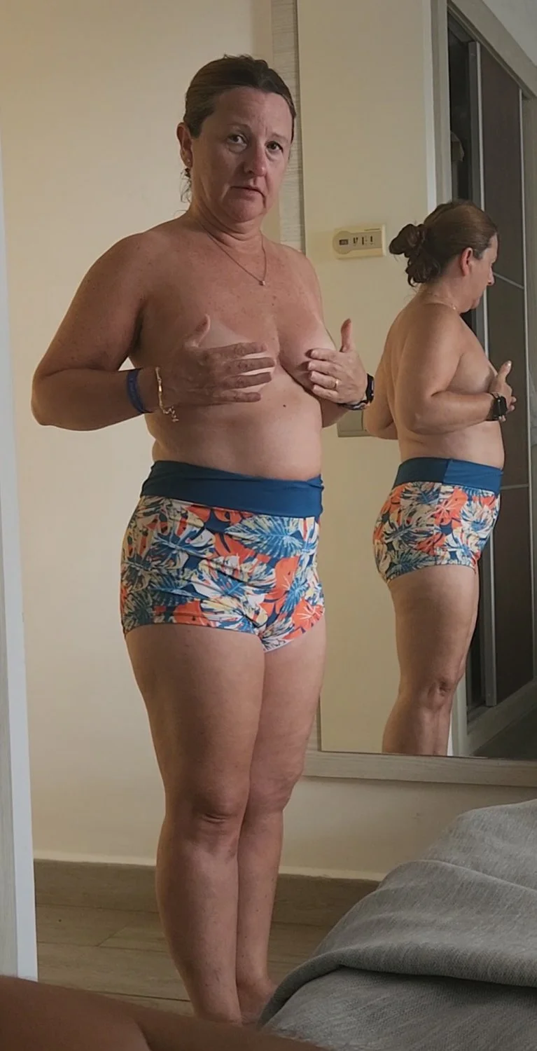 Mature chubby wife about to flash her little tits. Choose a pic & I'll add the vid! image 12