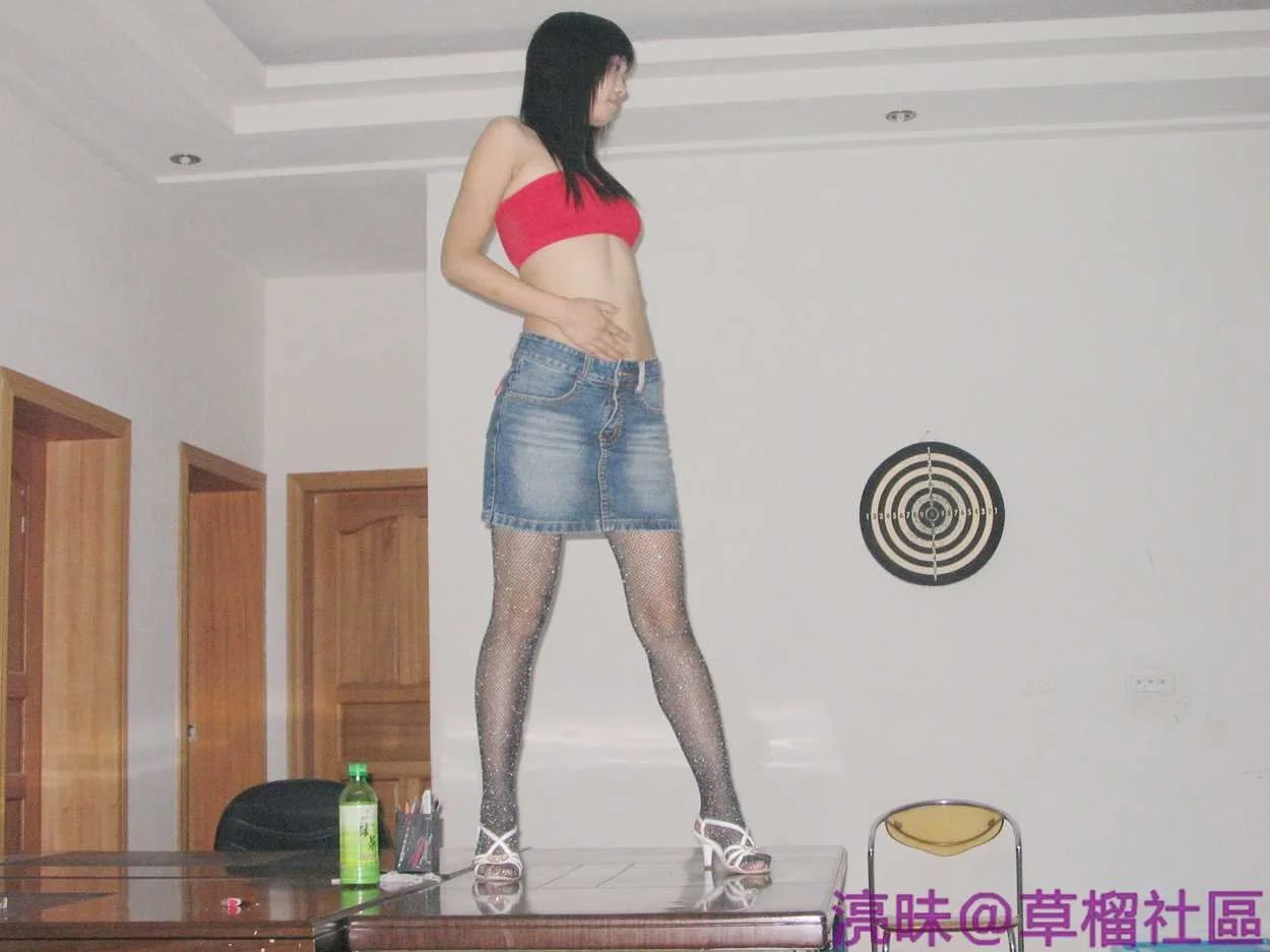 Chinese amateur girl 22 image 35