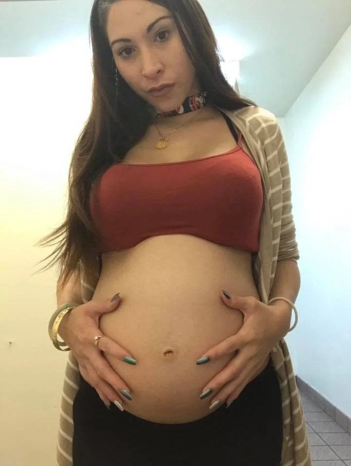 Disclosure #425: Young MILF image 9