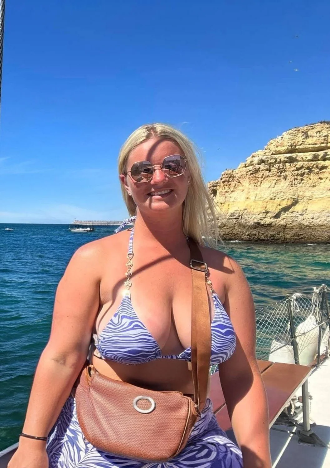 White slut with fat tits might get your dick hard image 7