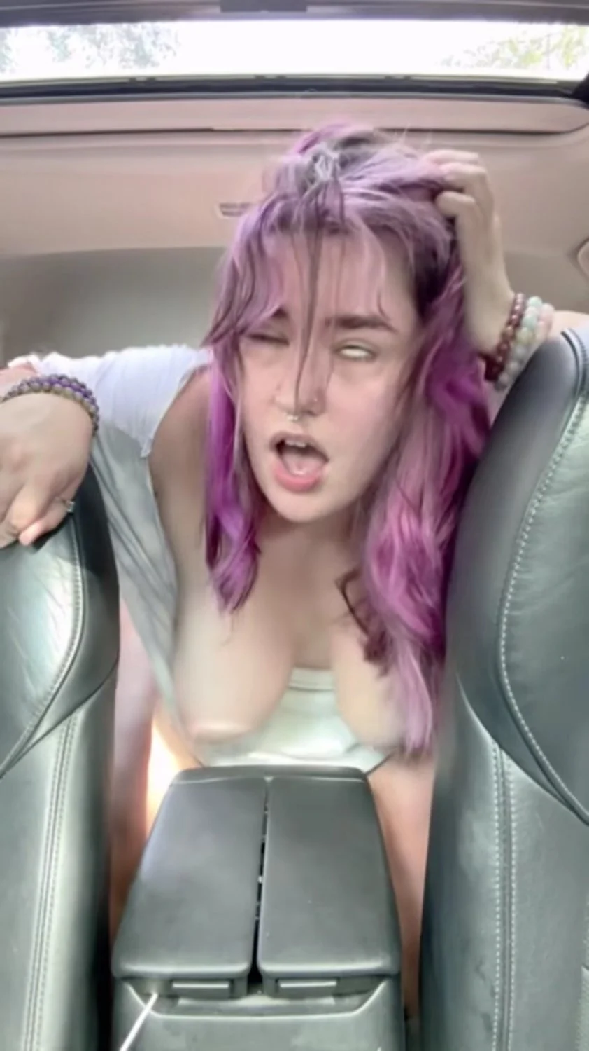 otaku girl try a black cock for the first time image 5