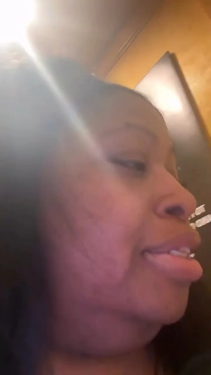 m z s h e ll y atlanta have big lips main image