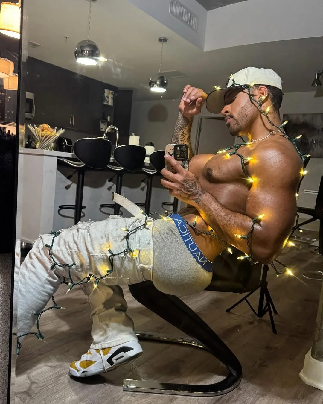d_toneee pics & vids (2) image 39