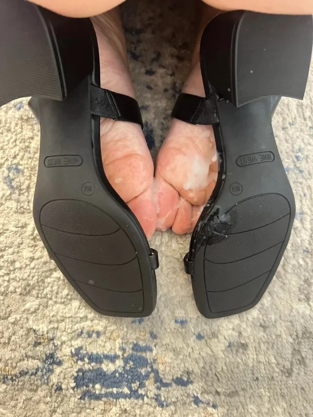 Stasya Russian amateur foot model in FL image 6