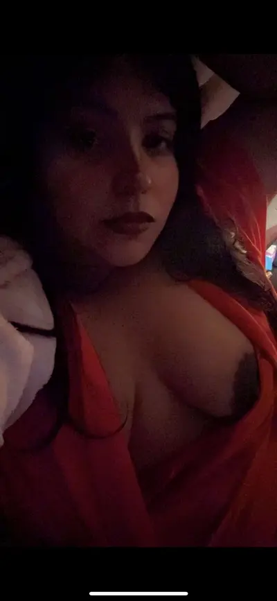 Wife with fat ass and huge tits cover image