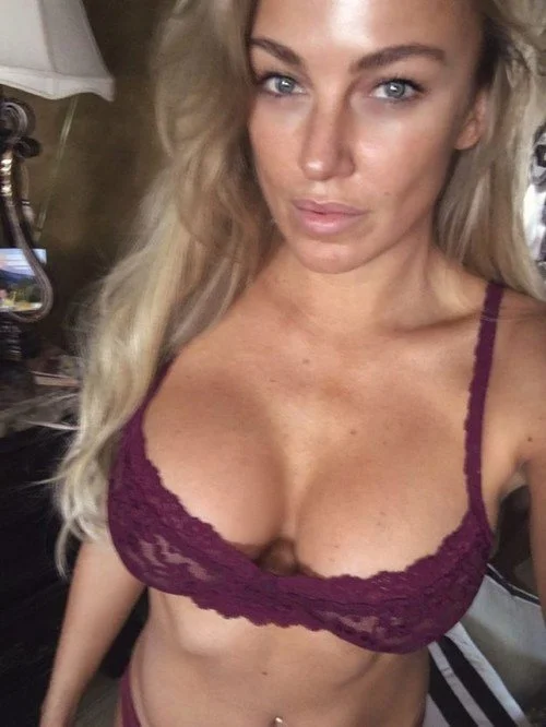 MILF Amber submitted image 14