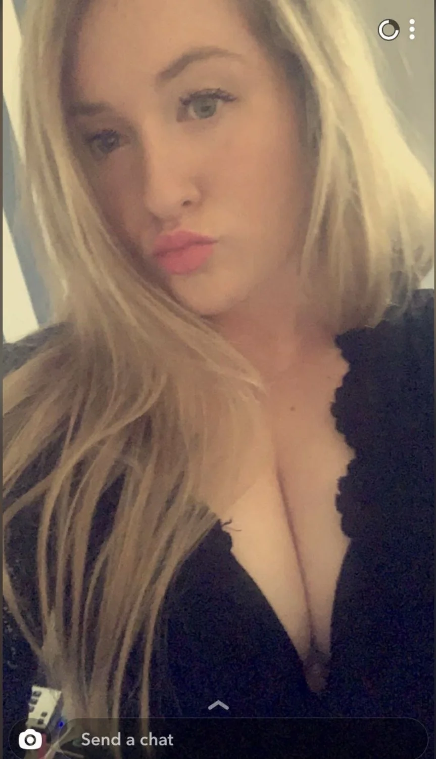 Submission 203: Users PAWG Snapchat Slut image 38