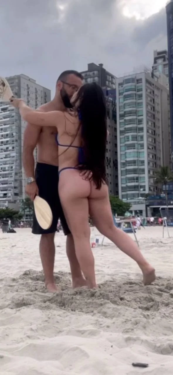 Essa sabe ser gostosa image 3