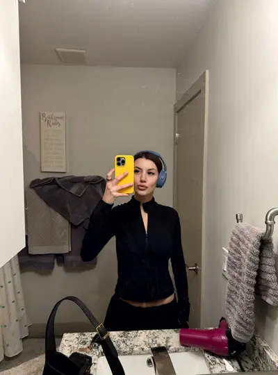 Meet me in the bathroom after your workout cover image